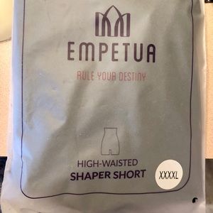 High wasted tummy shaper short